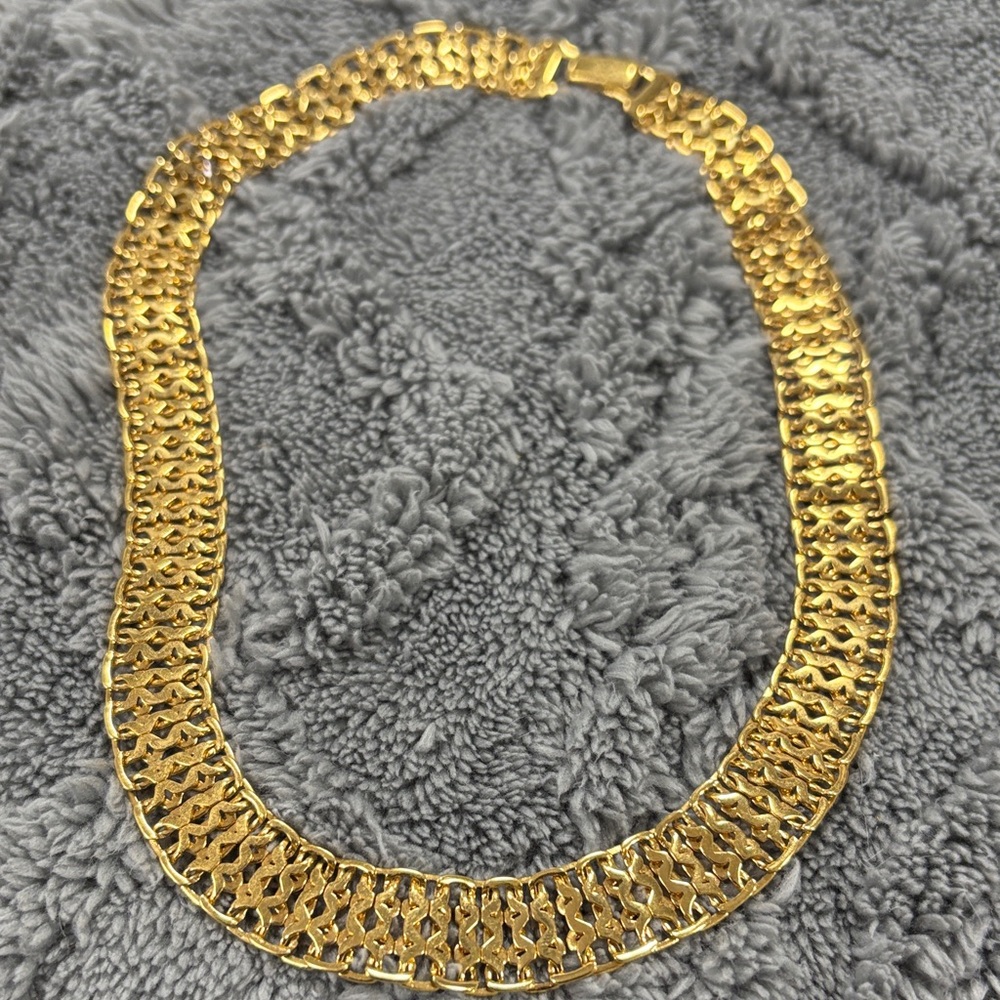 MONET Wide Interlocking Chain Necklace, Gold Plated Necklace, 1960s Vintage